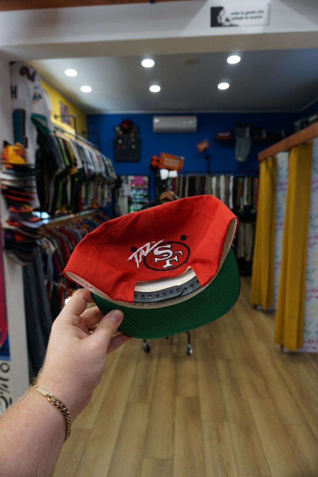 CAPPELLINO SF 49S x TAZ VINTAGE TAGLIA UNICA