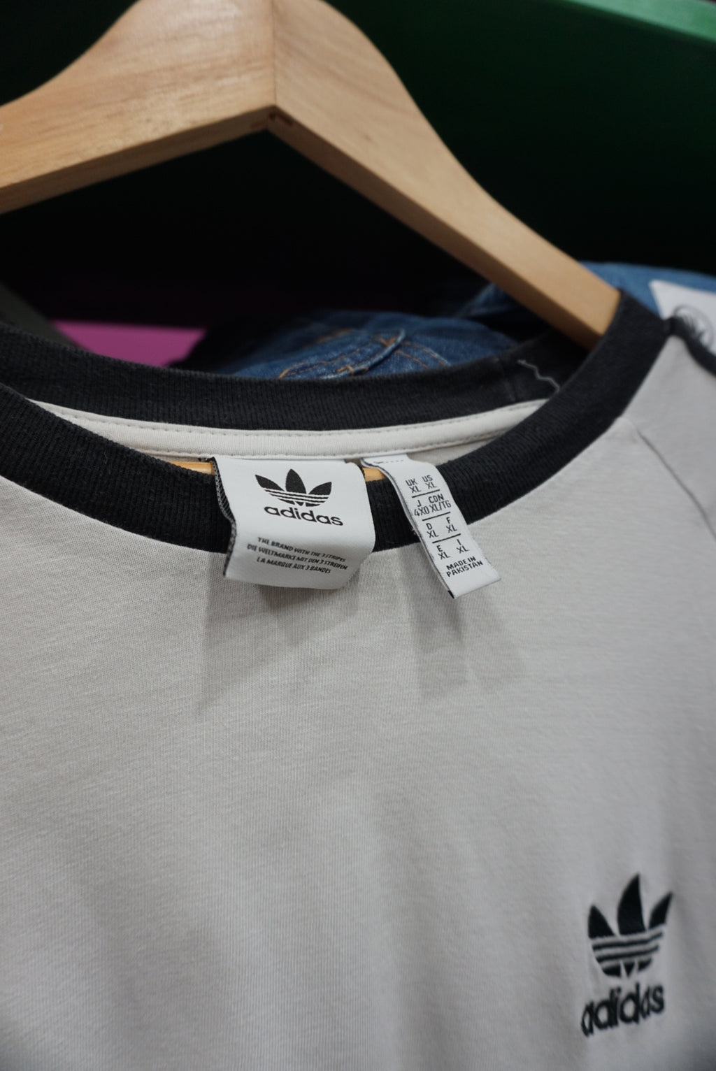 T-SHIRT ADIDAS TAGLIA XL