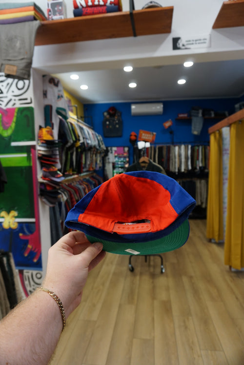 CAPPELLINO NEW YORK KNICKS VINTAGE TAGLIA UNICA